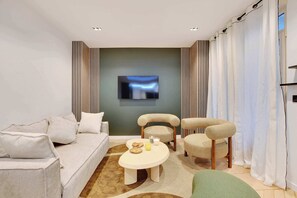 Fernseher