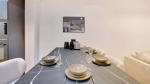 Dining - Elegant apartment - 2BR/6P - Le Marais (Paris)