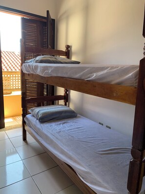 House, 3 Bedrooms, Smoking, Balcony | 3 bedrooms