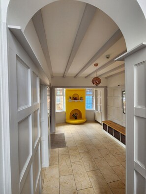 Interior - London Family Home-amazing Garden (London)