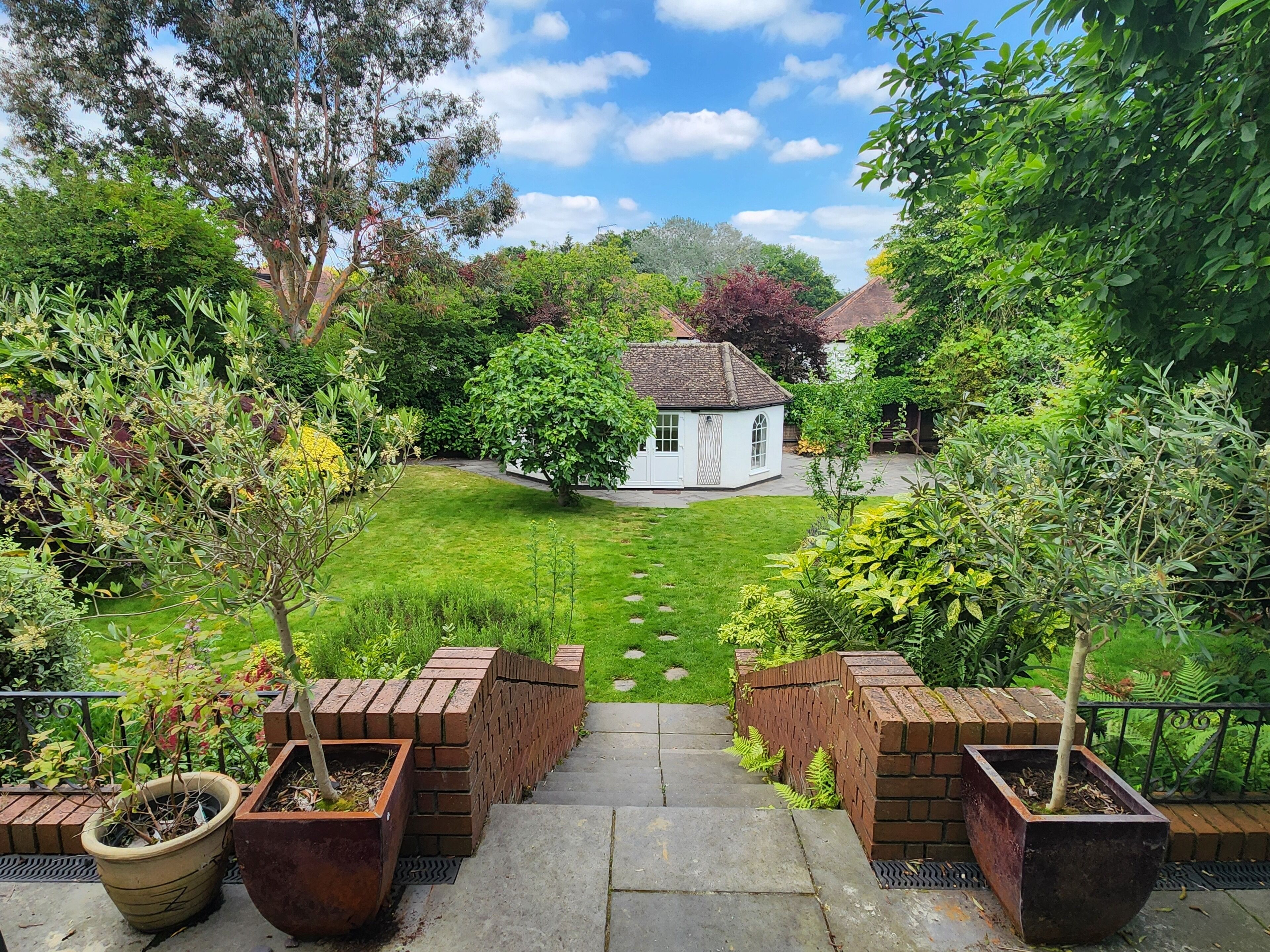 ハウス | 施設の敷地