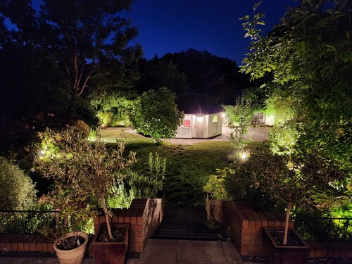 London Family Home-amazing Garden