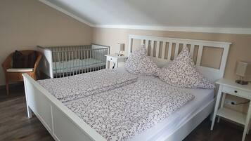 2 habitaciones, wifi gratis y ropa de cama