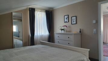 2 bedrooms, free WiFi, bed sheets