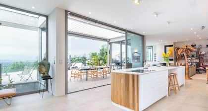 Futuriste - Exceptionnelle demeure avec vue panoramique