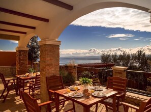 Eight Bedroom Villa with Private Pool | Dining room - Villa Diana (Dugi Rat)