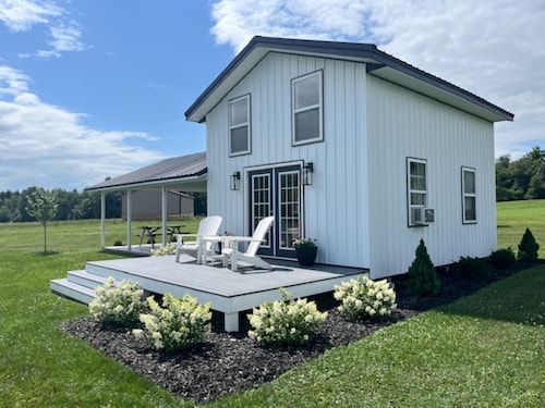 Finger Lakes Pondside Haven