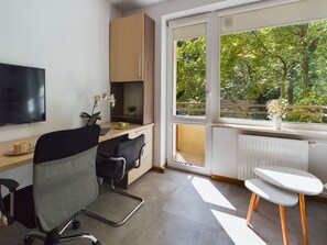 Studio, balkong | Oppholdsrom