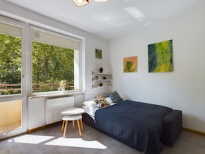 Studio, balkong | Oppholdsrom