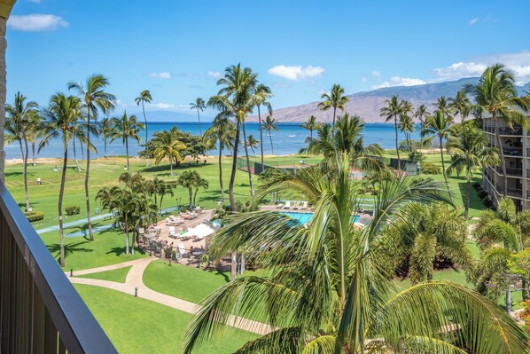 Property grounds - Maui Sunset B-513 Unit, Spectacular Ocean Views, Spacious Unit, A/C (Kihei)