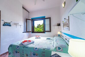 2 bedrooms, bed sheets - Piazzetta La Casa Sul Molo (Loiri Porto San Paolo)