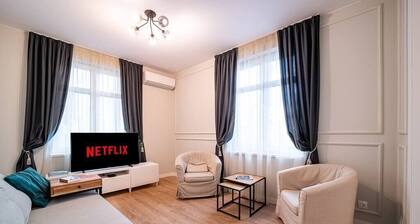 Smart Central Apartment