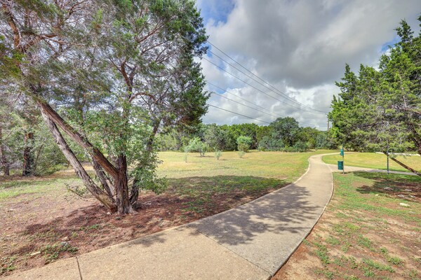San Antonio Home - Outdoor Oasis & Greenbelt Views - San Antonio, TX