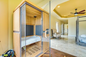 House (3 Bedrooms) | Interior - Sunny Sarasota Oasis: Swim, Golf, Shop & More! (Sarasota)