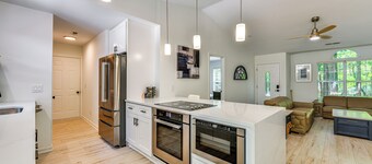 Mooresville Retreat w/ Patio, 1 Mi to Lake Norman!