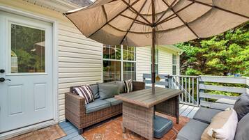 Rumah (6 Bedrooms) | Interior