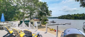 พลีมัธเกตอะเวย์พร้อมชายหาดทะเลสาบส่วนตัวและเรือคายัค!