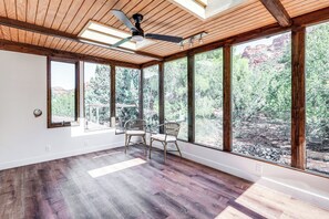 Maison (5 Bedrooms) | Intérieur