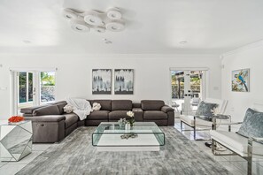 Televisión y oficina