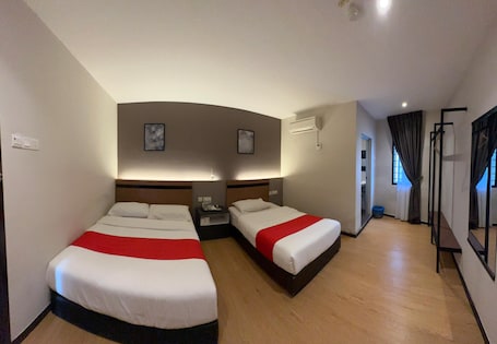 Triple Room | Bed sheets