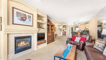 TV, fireplace, stereo, offices