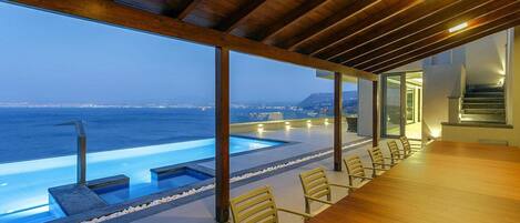 19 bedrooms
