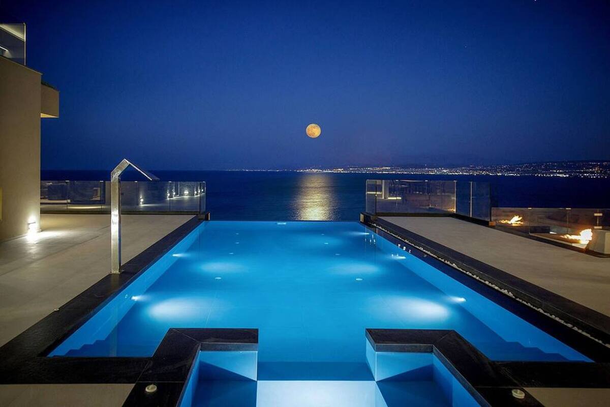 19 bedrooms
