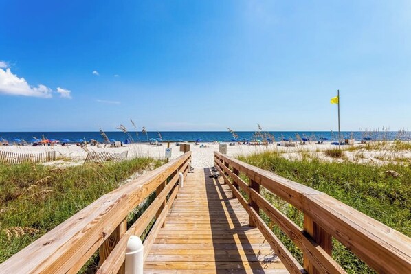 Exterior - White Caps 203 (Orange Beach)