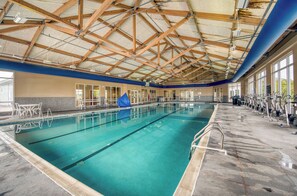 Piscine couverte, piscine extérieure