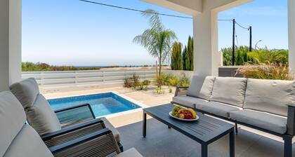 Villa Alassia 19 by Ezoria villas