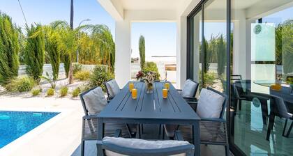 Villa Alassia 20 by Ezoria Villas