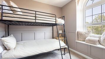 3 bedrooms