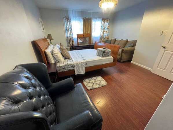 Departamento, 3 habitaciones, para fumadores, vista a la ciudad | 3 habitaciones 