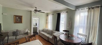 Huge 3 Bedrooms Apt 15 Minutes to NY City