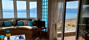 Lake view - Vegoritida Apartments (Edessa)