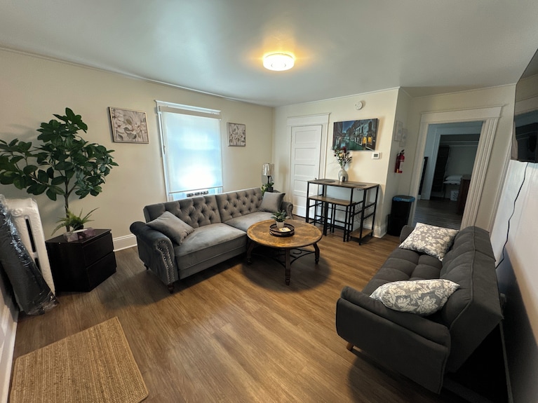 6 Charming Private 1-bedroom Apartment In The Heart Of Wolfville - Wolfville
