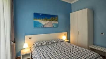 Doppel- oder Zweibettzimmer, Hügelblick