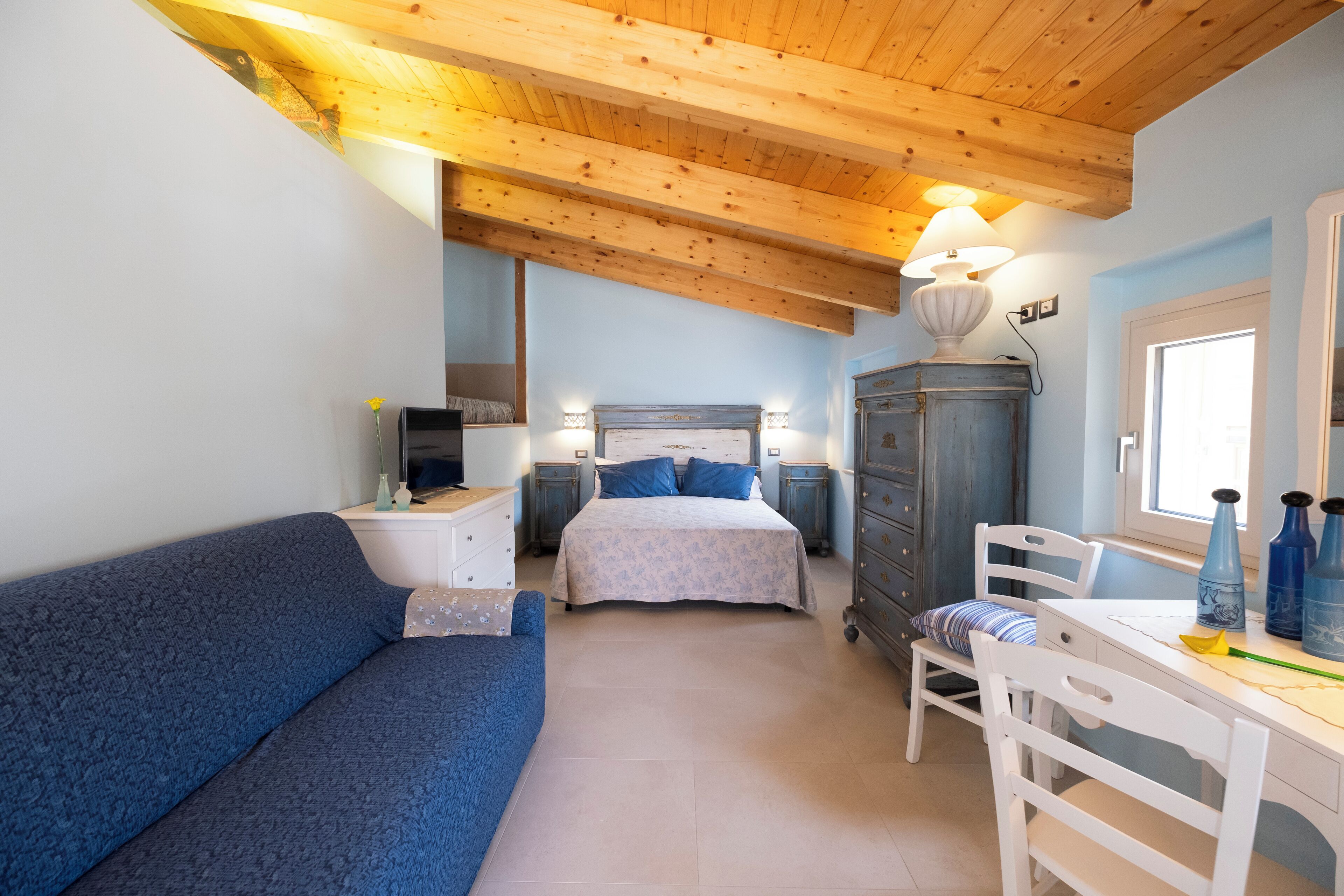 Quadrupla Deluxe | Tende oscuranti, insonorizzazione, Wi-Fi gratuito