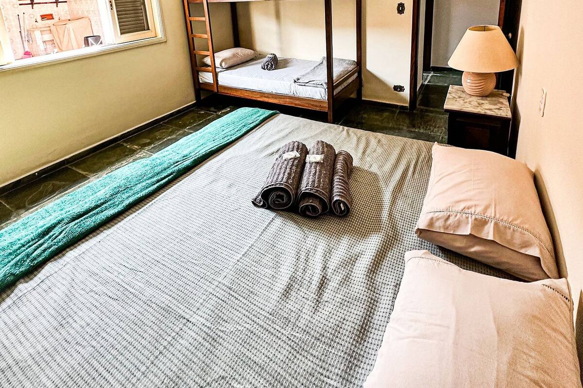 5 Schlafzimmer, kostenloses WLAN, Bettwäsche