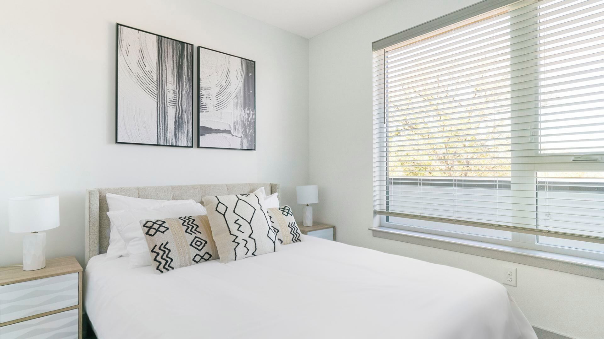 Barsala l Stylish and spacious 1BD with fast Wi-Fi