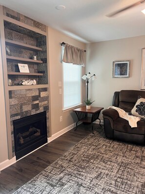 TV connectée, cheminée