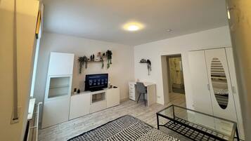 1 Schlafzimmer, Bügeleisen/Bügelbrett, WLAN, Bettwäsche