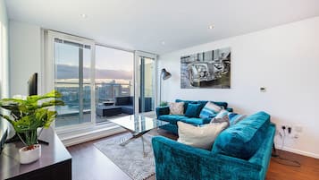 Appartement, 2 chambres, vue ville | Coin séjour