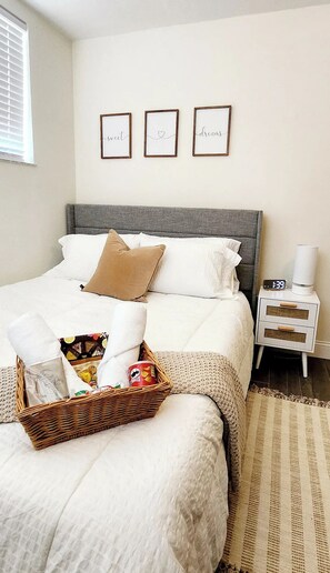 1 Schlafzimmer, Bügeleisen/Bügelbrett, kostenloses WLAN, Bettwäsche