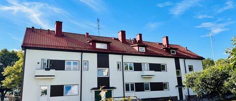 Overnatningsstedets facade