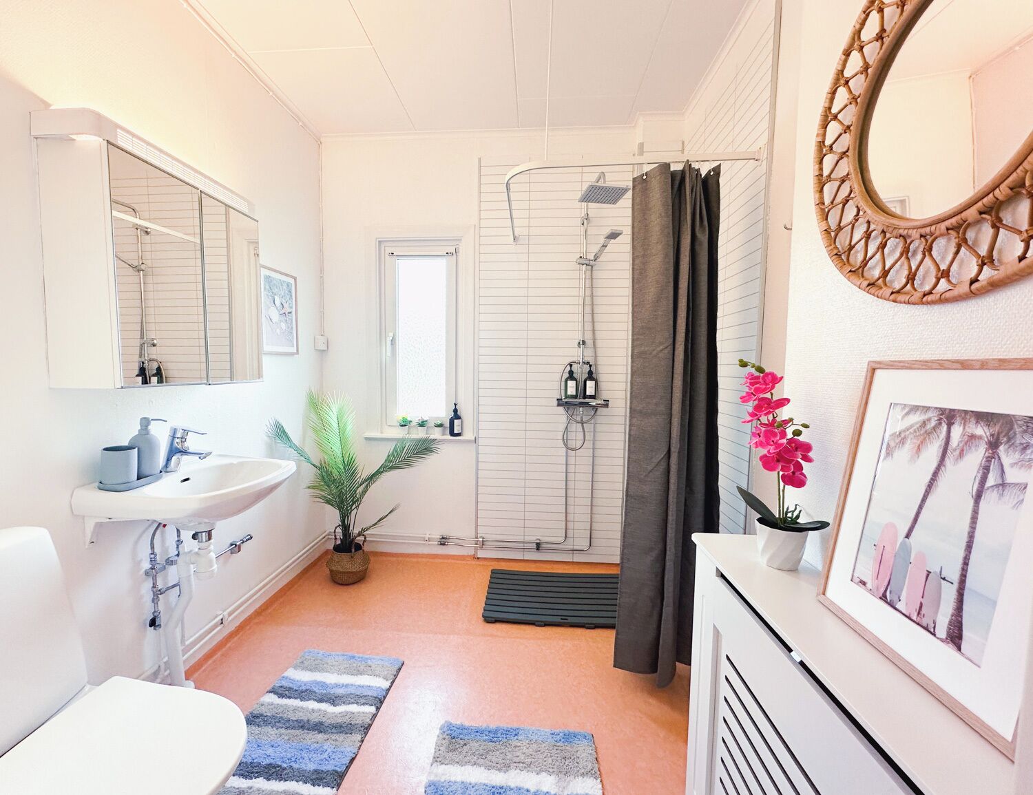 Premium Apartment, 1 Bedroom, Kitchen, Garden View | Bathroom | Shower, rainfall showerhead, free toiletries, hair dryer