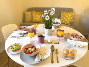 Gratis kontinental frukost varje dag 