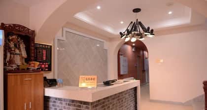 Qilong Hotel (Harbin Government Civil Aviation Building Shop)