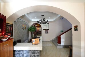 Unclassified image, 2 of 40, button - Qilong Hotel (Harbin Government Civil Aviation Building Shop) (Harbin)