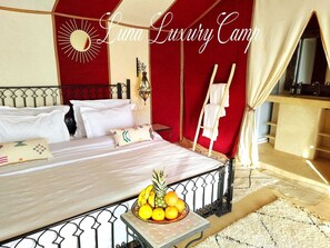Executive Tent, Desert view | 6 bedrooms, free WiFi - Luna Luxury Camp (Rissani)